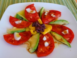 Salade tomates avocat